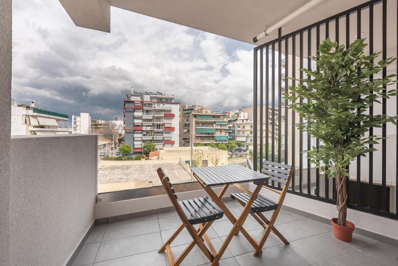 Stylish Urban Suites Атина Екстериор снимка