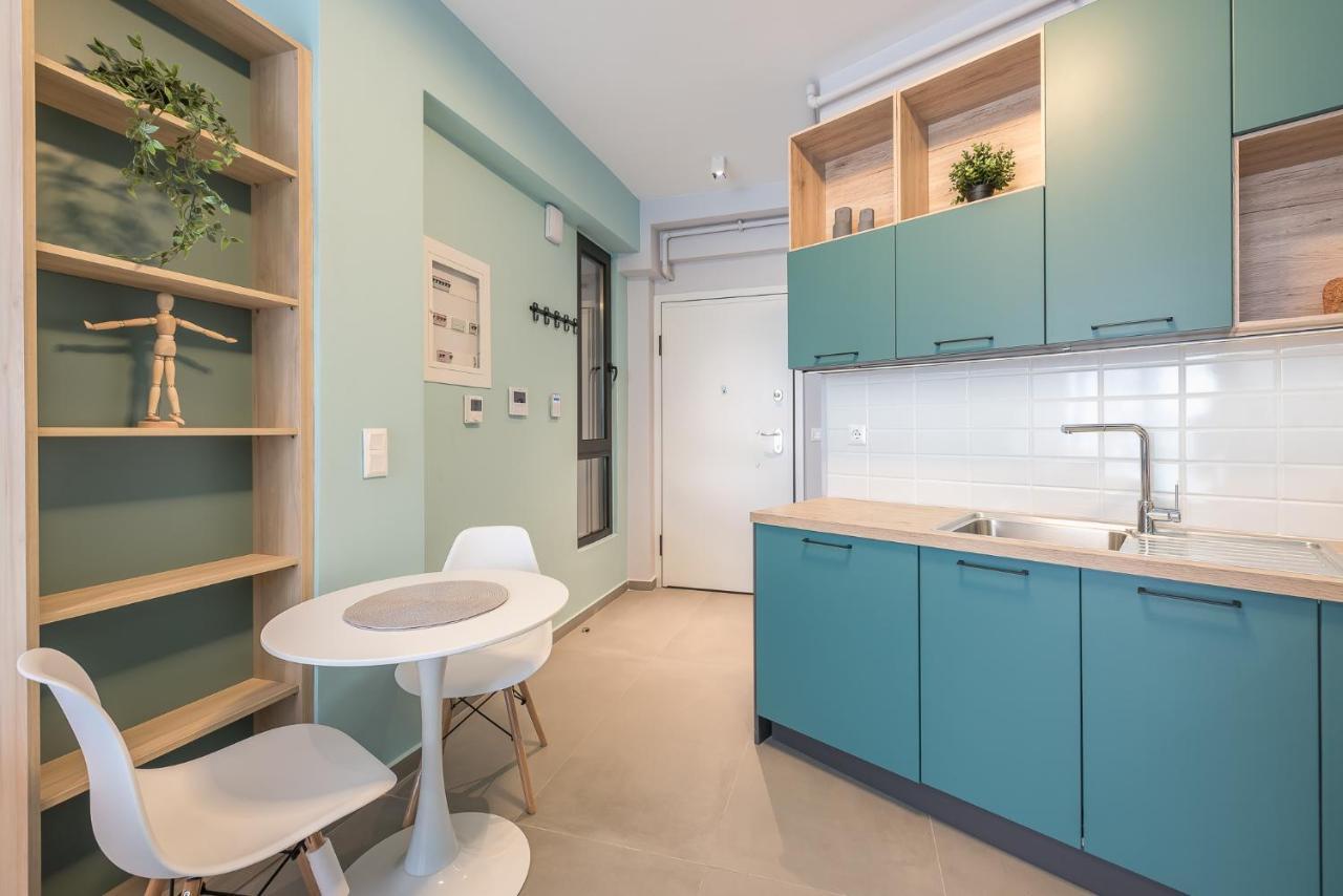 Stylish Urban Suites Атина Екстериор снимка