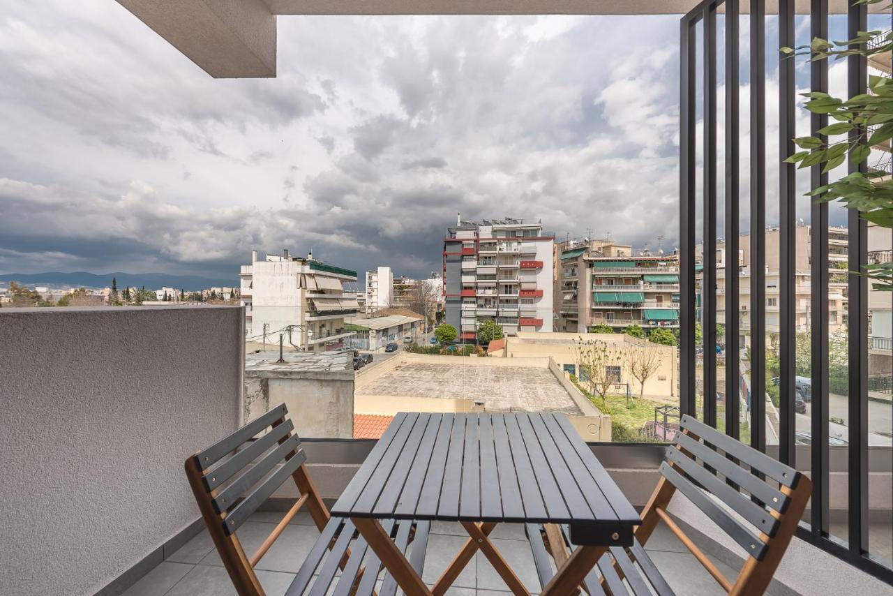 Stylish Urban Suites Атина Екстериор снимка