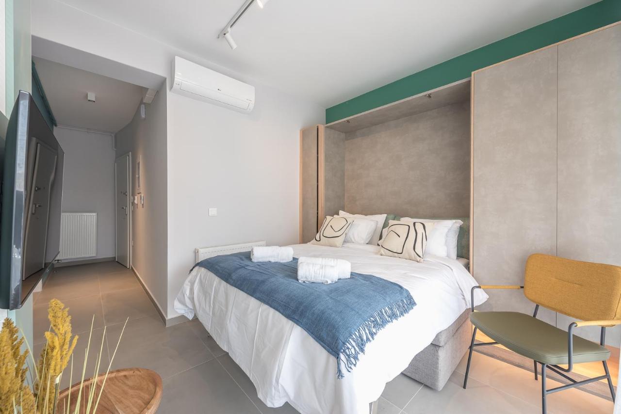 Stylish Urban Suites Атина Екстериор снимка