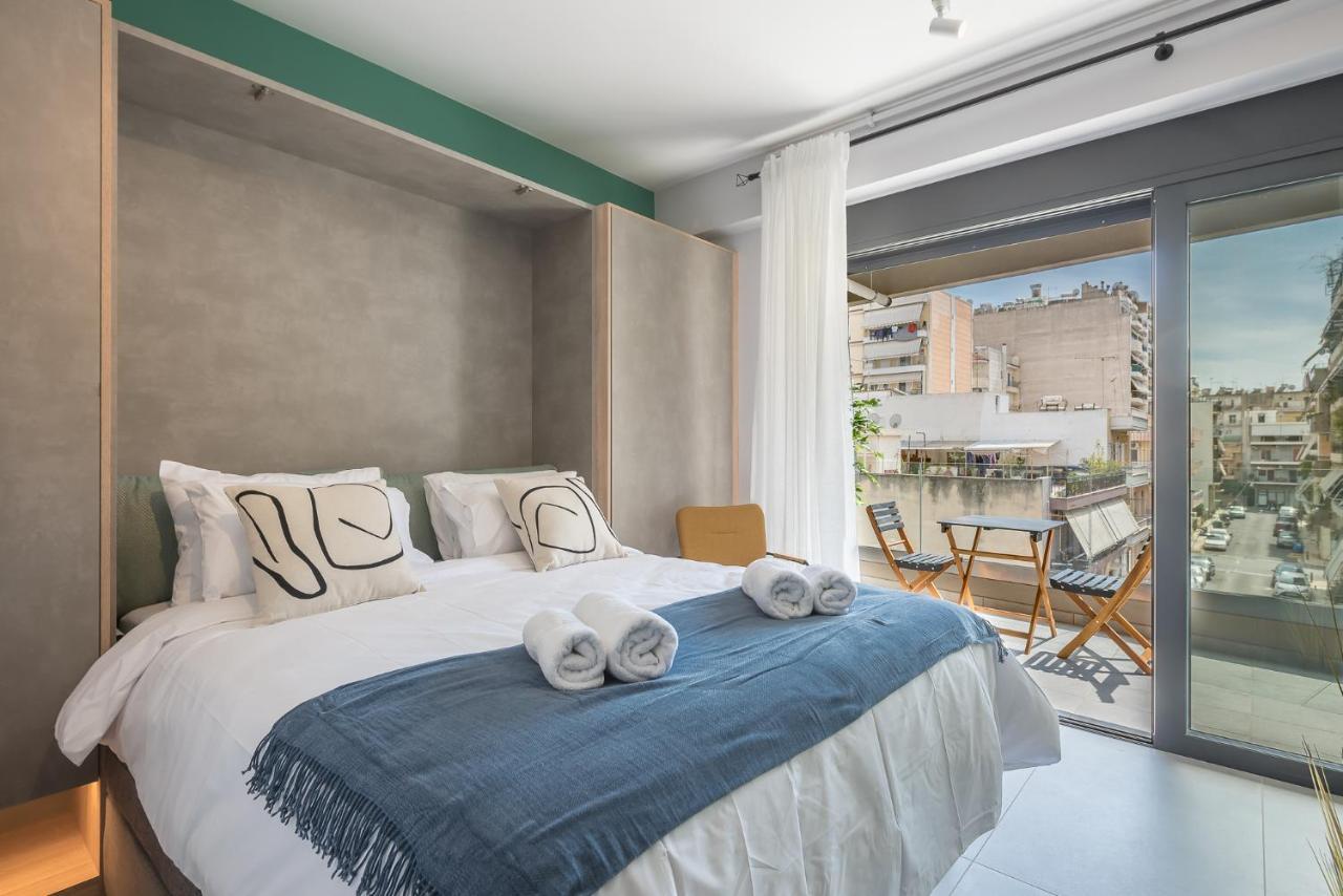 Stylish Urban Suites Атина Екстериор снимка